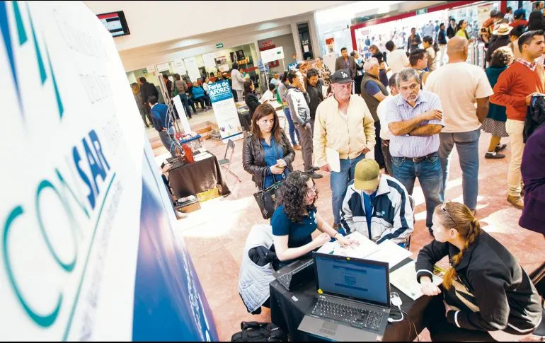 • De acuerdo con la Comisión Nacional del Sistema de Ahorro para el Retiro (CONSAR), las Afores deberán notificar a los trabajadores en sus estados de cuenta si sus recursos para jubilarse fueron enviados al Fondo de Pensiones para el Bienestar.